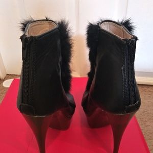 Black Leather Open Toe Platform Booties w/Fur